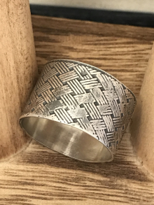 Weave Pattern Wide Band Unisex Ring Size 10