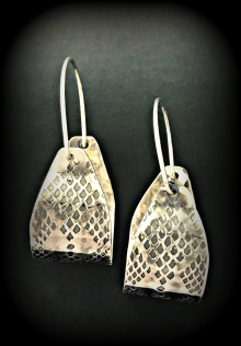 Casual Snakeskin Design Sterling Silver Basket Hoop Earrings,