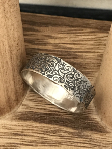 Unisex Waves Sterling Silver Wide Band Ring, Size 8 1/2